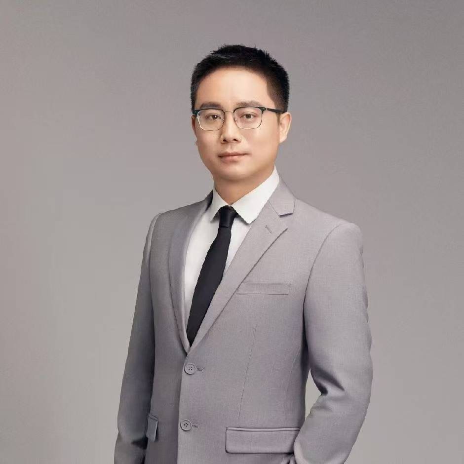 Senior Team Member 4